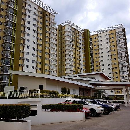 Keys 'N Places Holiday Rentals At Mesaverte Condo 卡加盐德奥罗 外观 照片